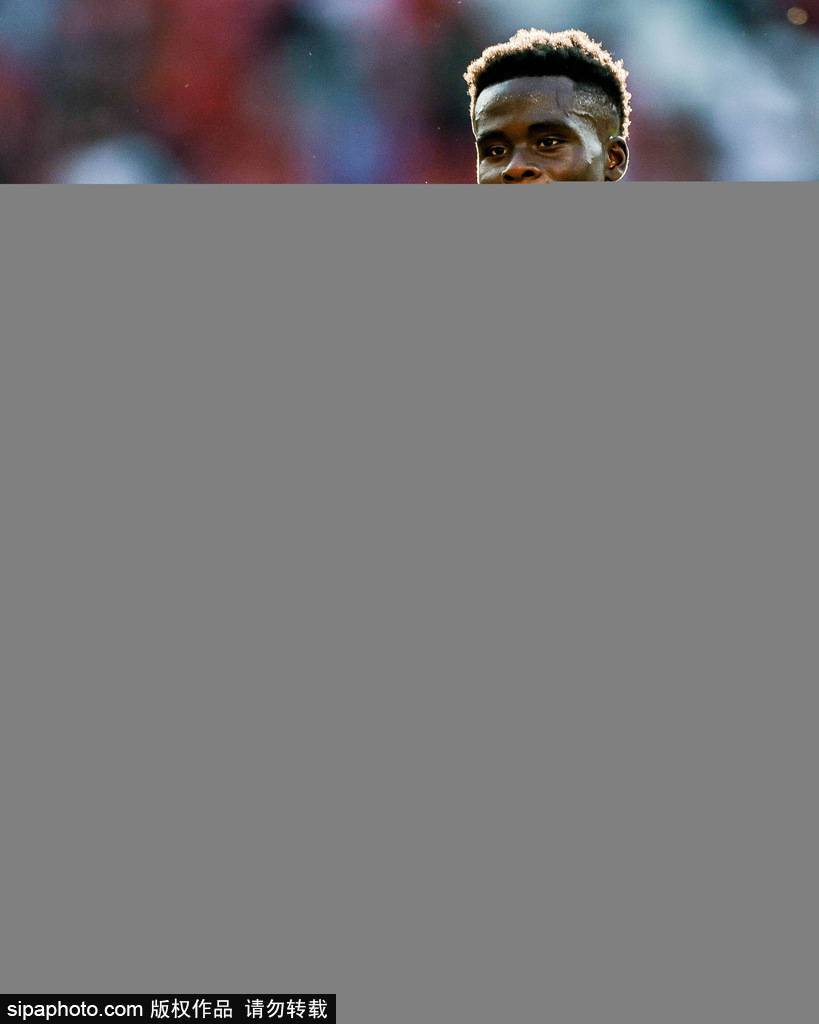 阿森纳主场憾现危机！萨卡受伤离场，枪手未来悬念丛生